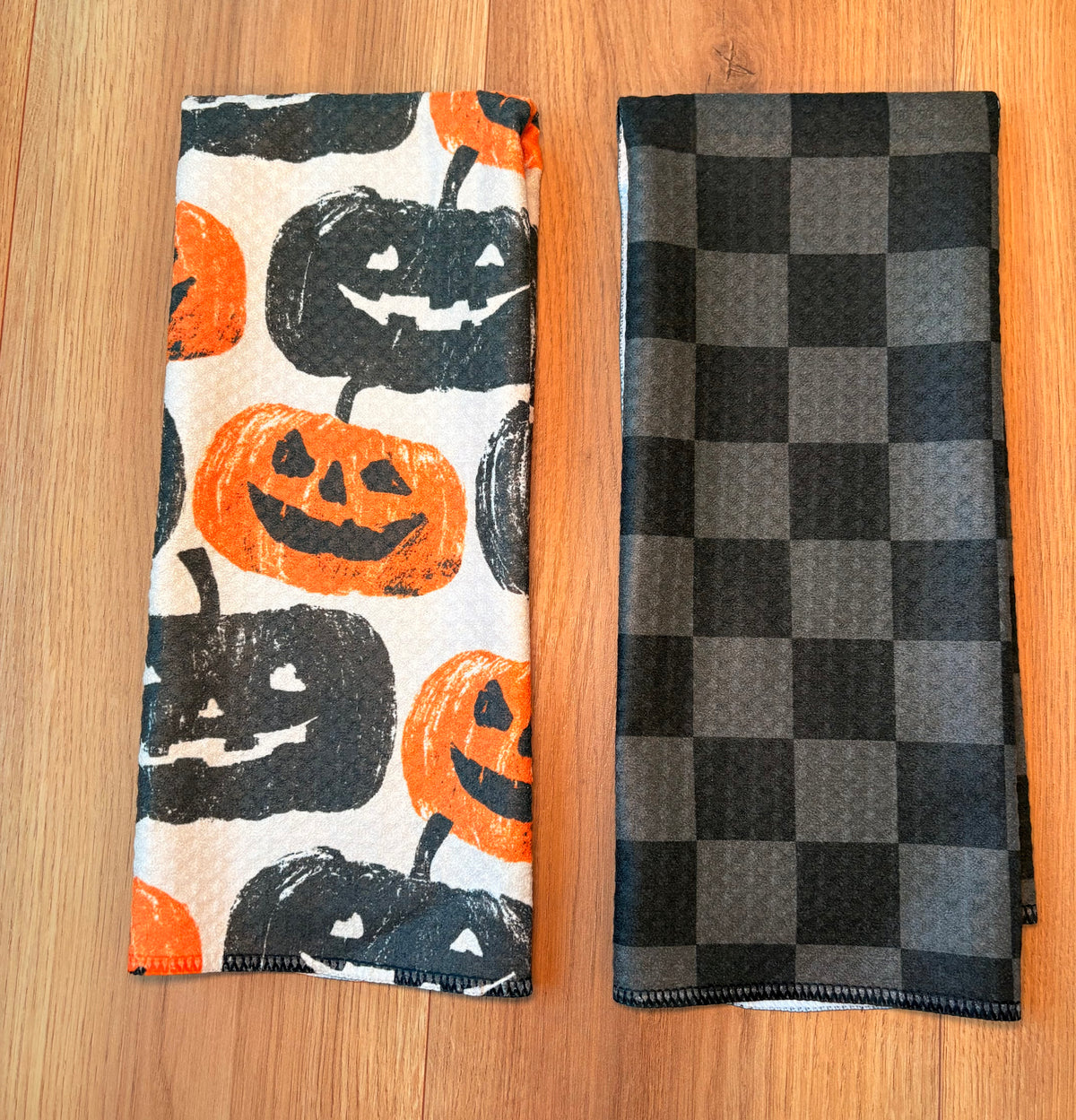 Jake O Lantern Double Hand Towel Set