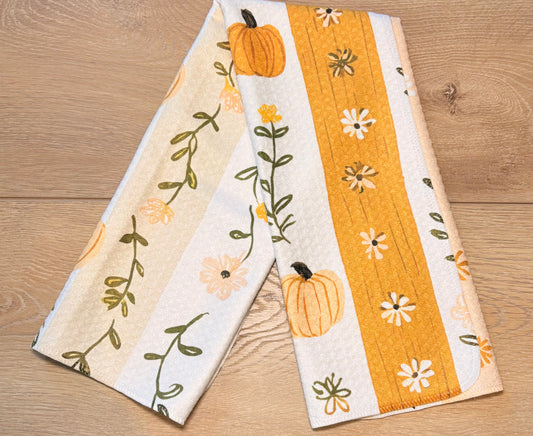 * PREORDER Pumpkin Patch Hand Towel