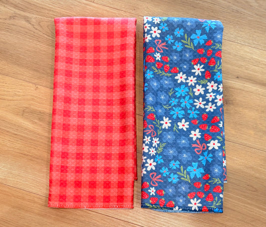 Berry Double Hand Towel Set